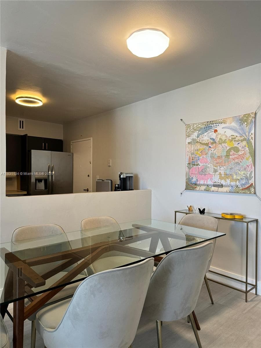 5700 Collins Ave # 3C, Miami Beach FL 33140 — 7