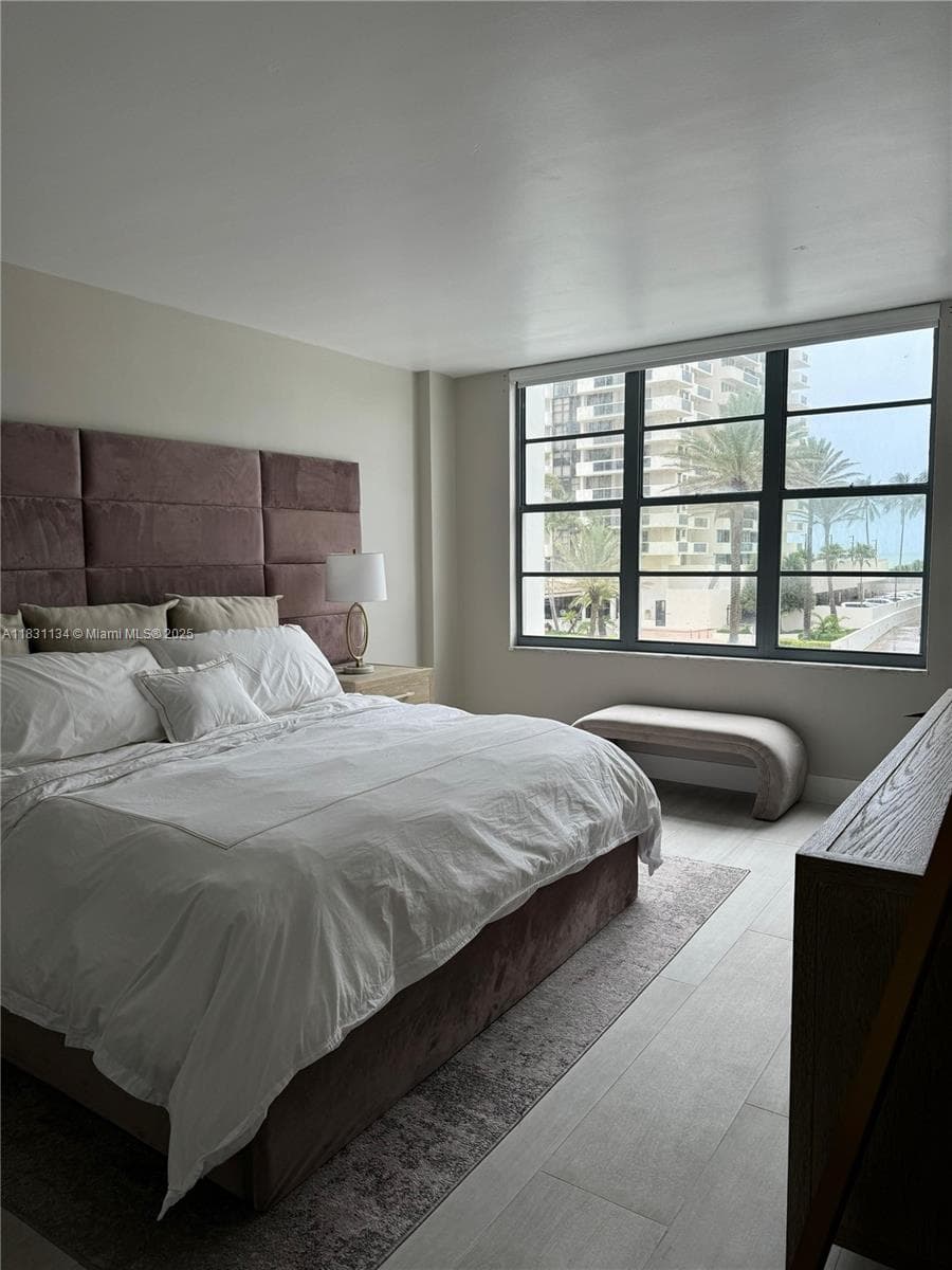 5700 Collins Ave # 3C, Miami Beach FL 33140 — 10