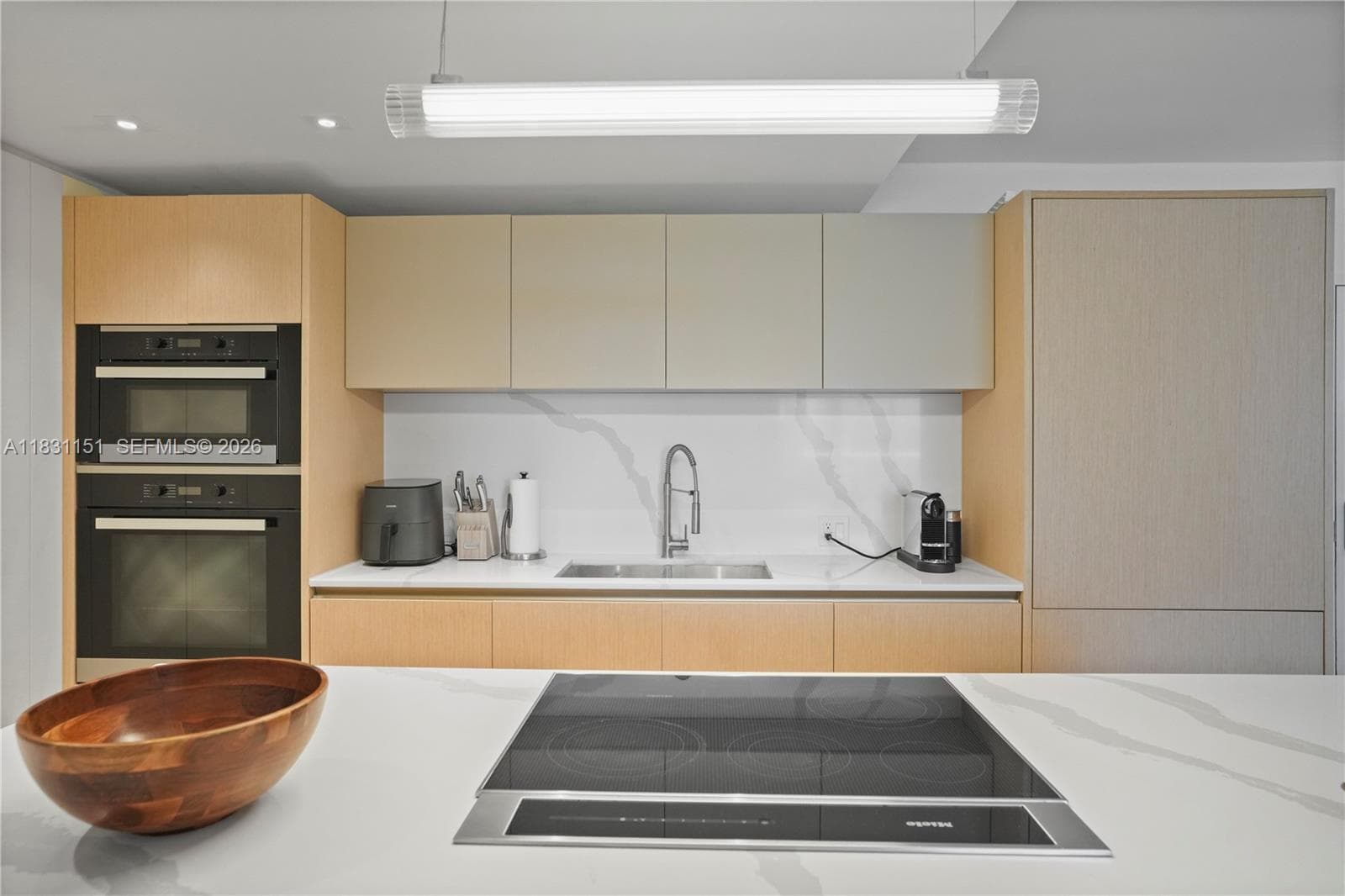 2301 Collins Ave # 407, Miami Beach FL 33139 — 47