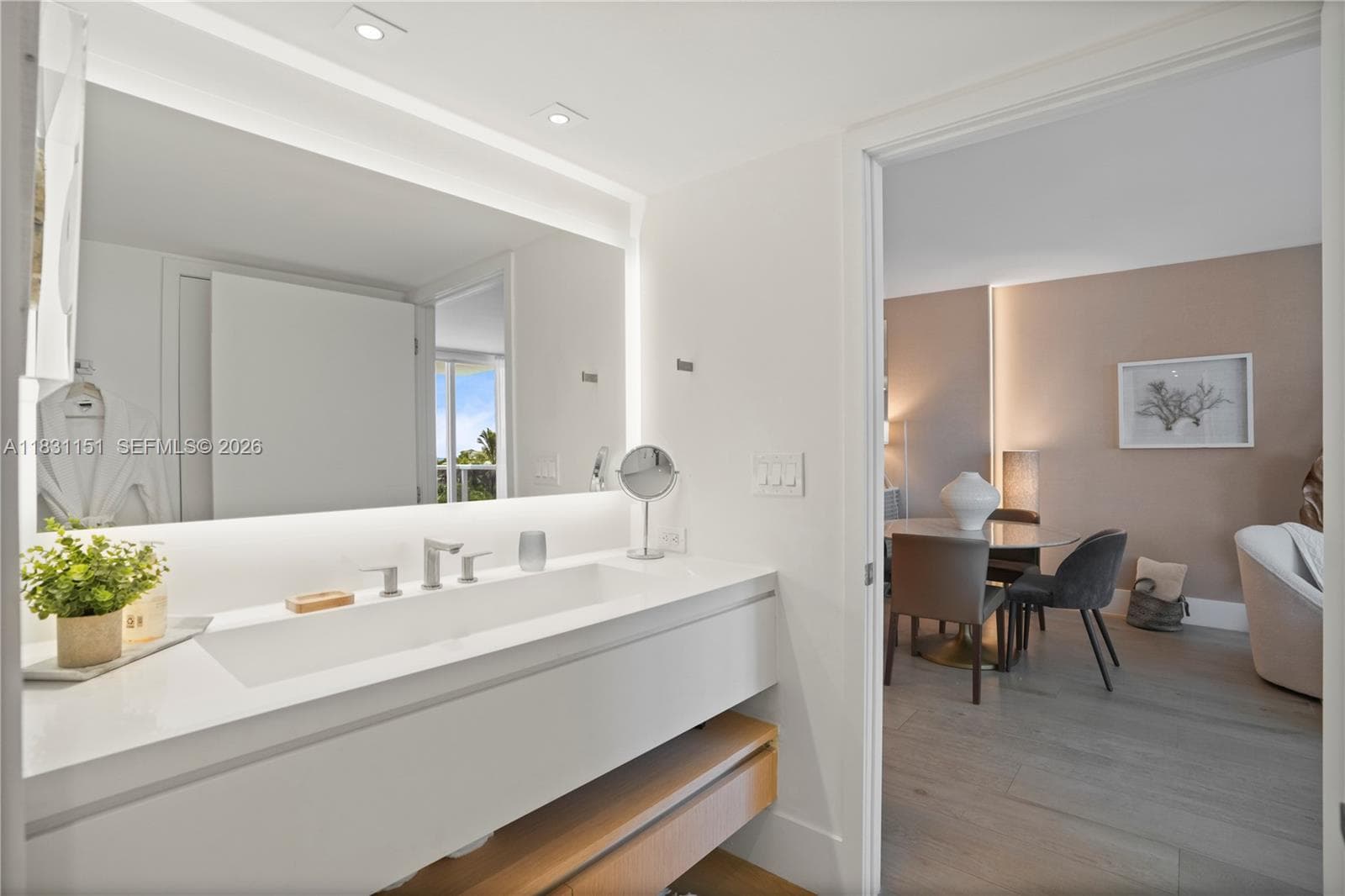 2301 Collins Ave # 407, Miami Beach FL 33139 — 26