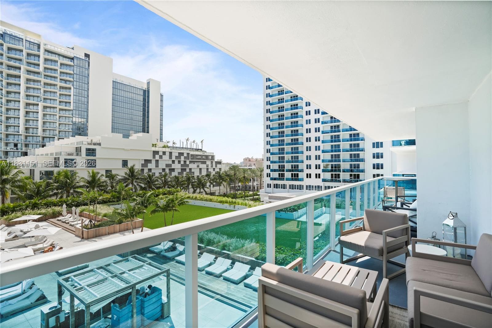 2301 Collins Ave # 407, Miami Beach FL 33139 — 39