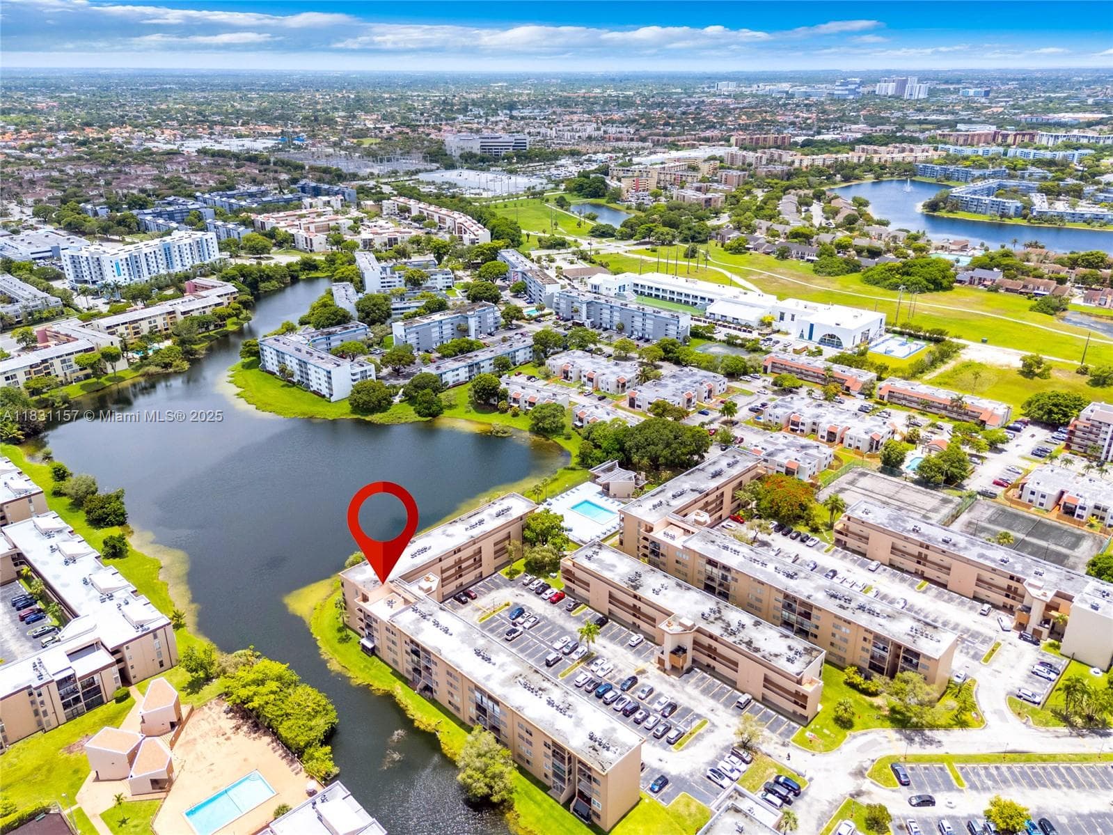 8895 Fontainebleau Blvd # 301, Miami FL 33172 — 27