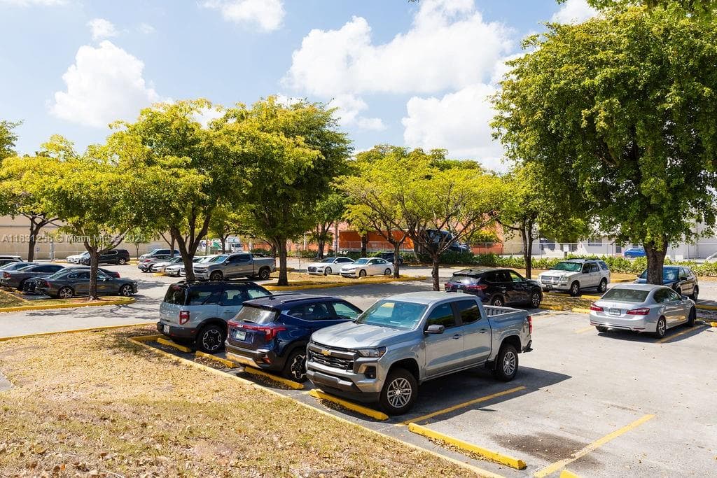 2801 NW 74 AV # S15, Miami FL 33122 — 13