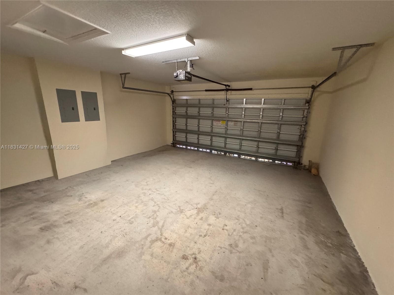 21033 NE 32nd Ave, Aventura FL 33180 — 23