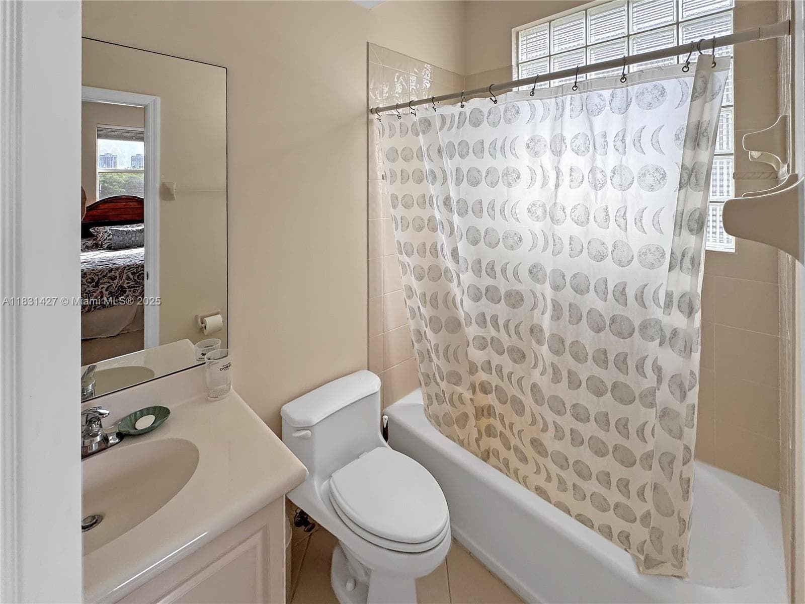 21033 NE 32nd Ave, Aventura FL 33180 — 16