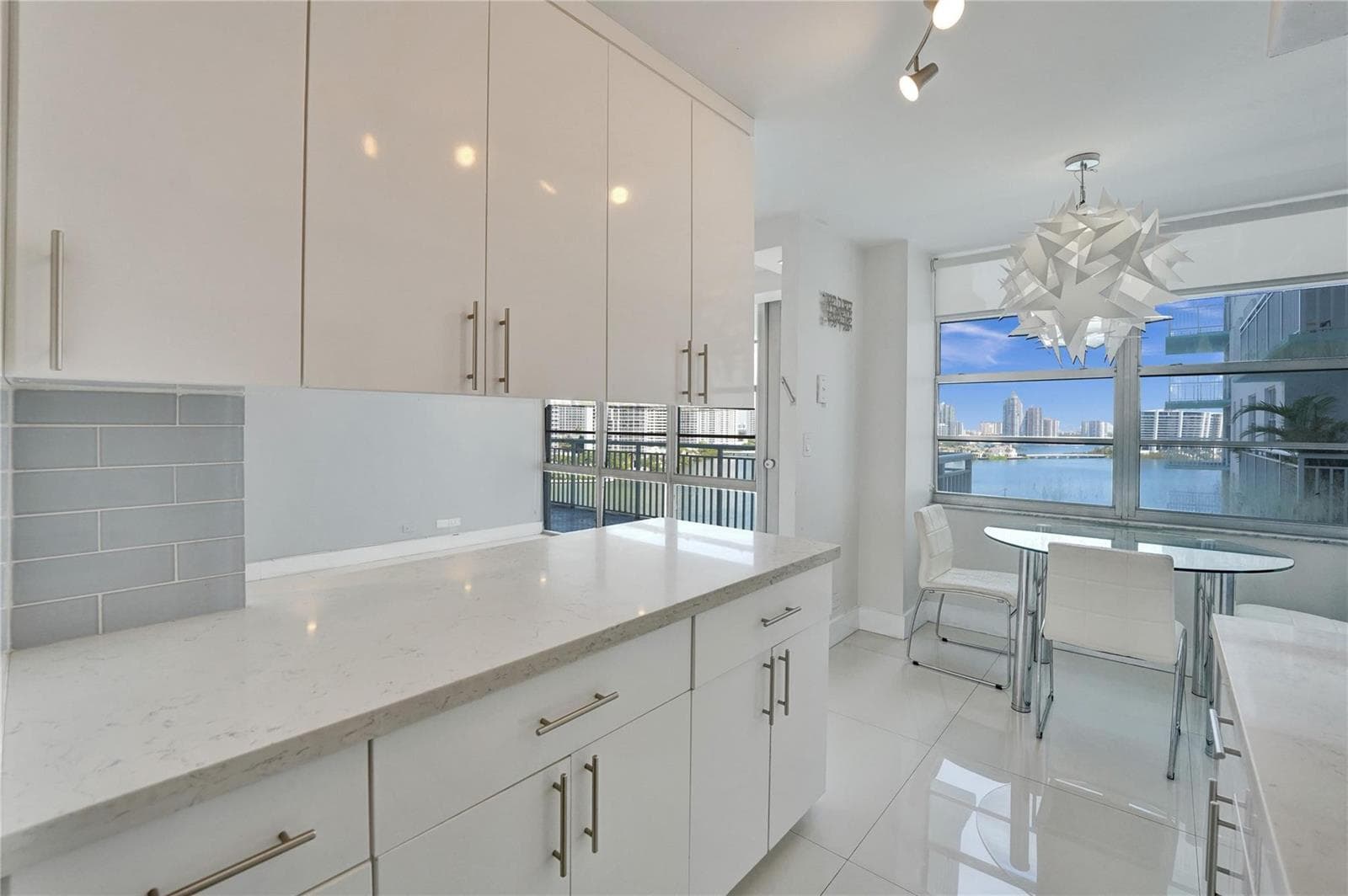 301 174th Street # 1401, Sunny Isles Beach FL 33160 — 9