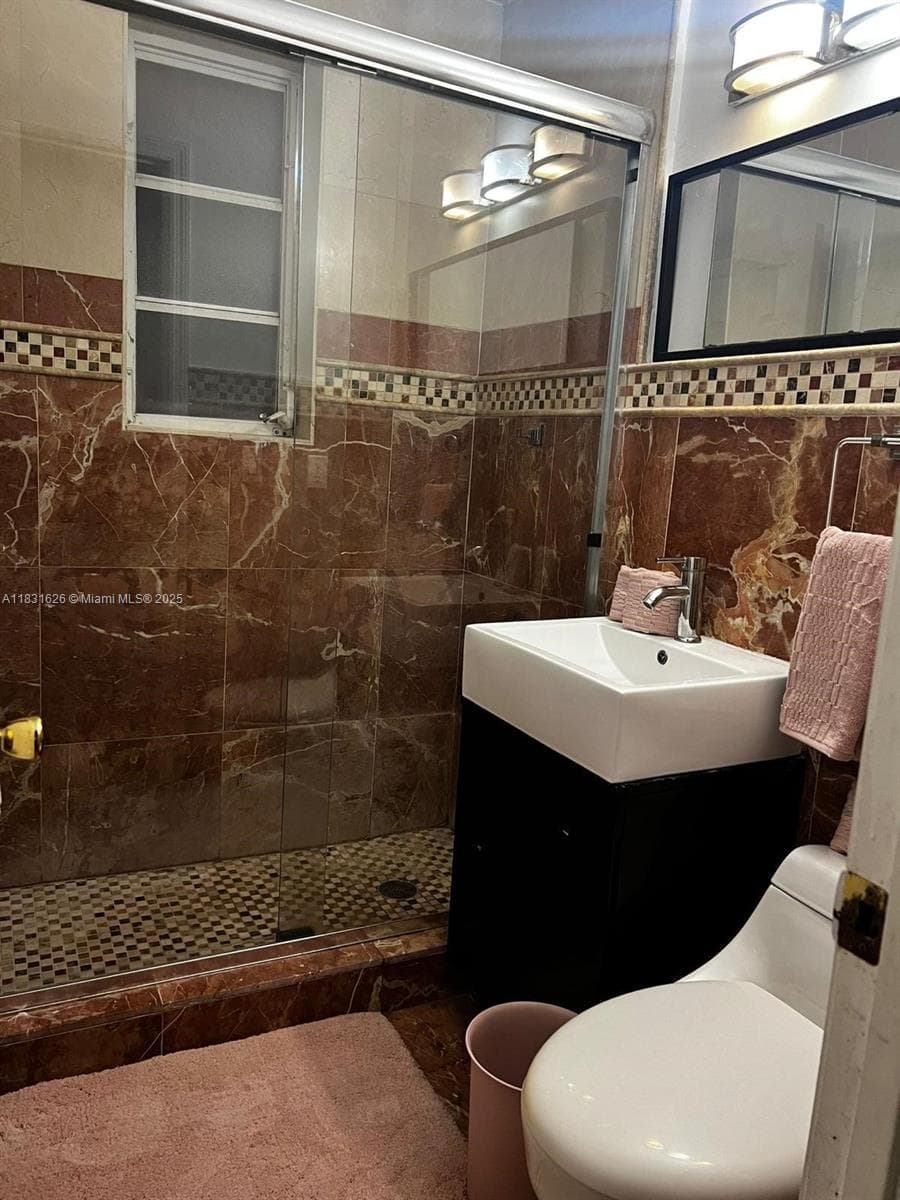 1227 Euclid Ave # 6, Miami Beach FL 33139 — 23