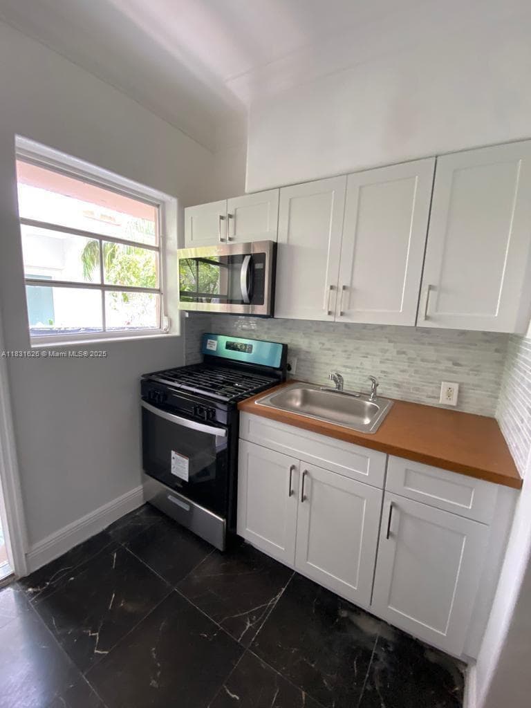 1227 Euclid Ave # 6, Miami Beach FL 33139 — 18