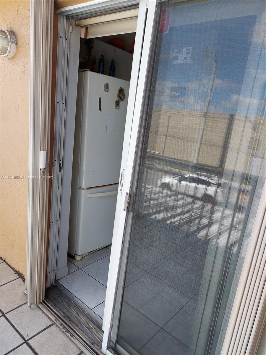 2403 W 76th St # 203, Hialeah FL 33016 — 13