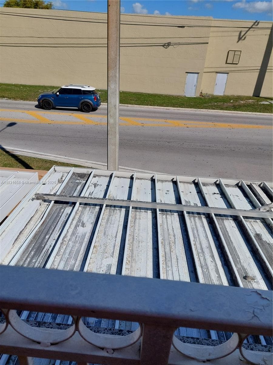 2403 W 76th St # 203, Hialeah FL 33016 — 12