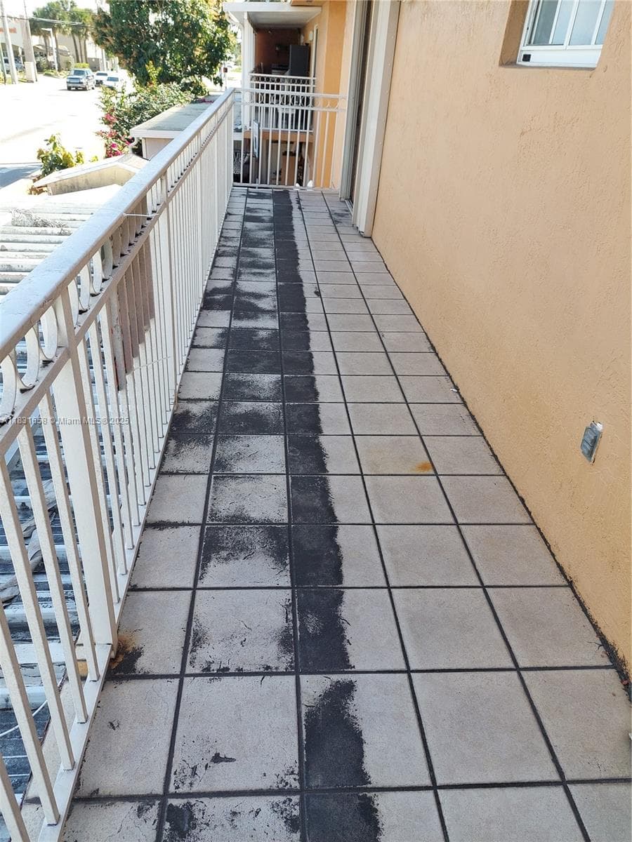 2403 W 76th St # 203, Hialeah FL 33016 — 14