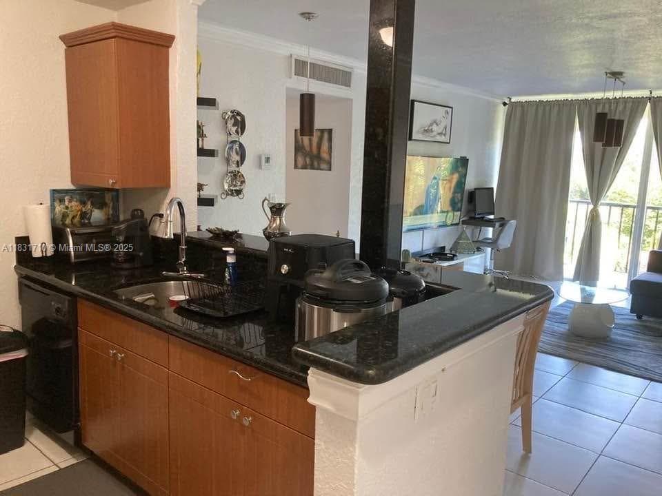 2160 SW 16th Ave # 421, Miami FL 33145 — 7