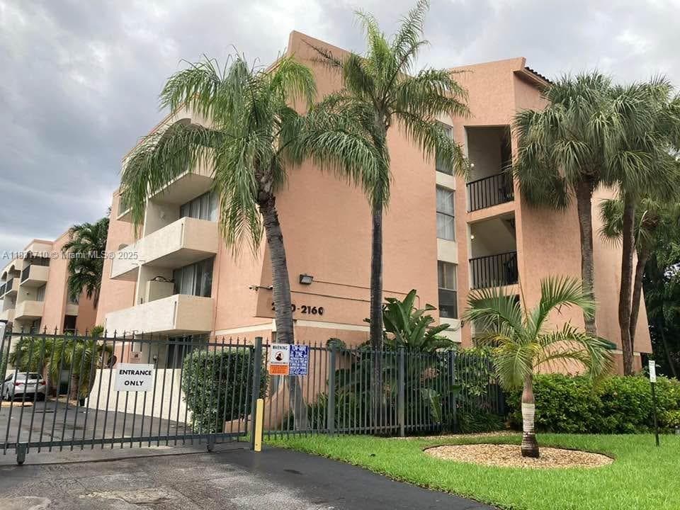 2160 SW 16th Ave # 421, Miami FL 33145 — 3