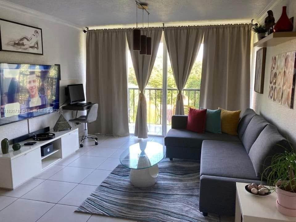 2160 SW 16th Ave # 421, Miami FL 33145 — 4