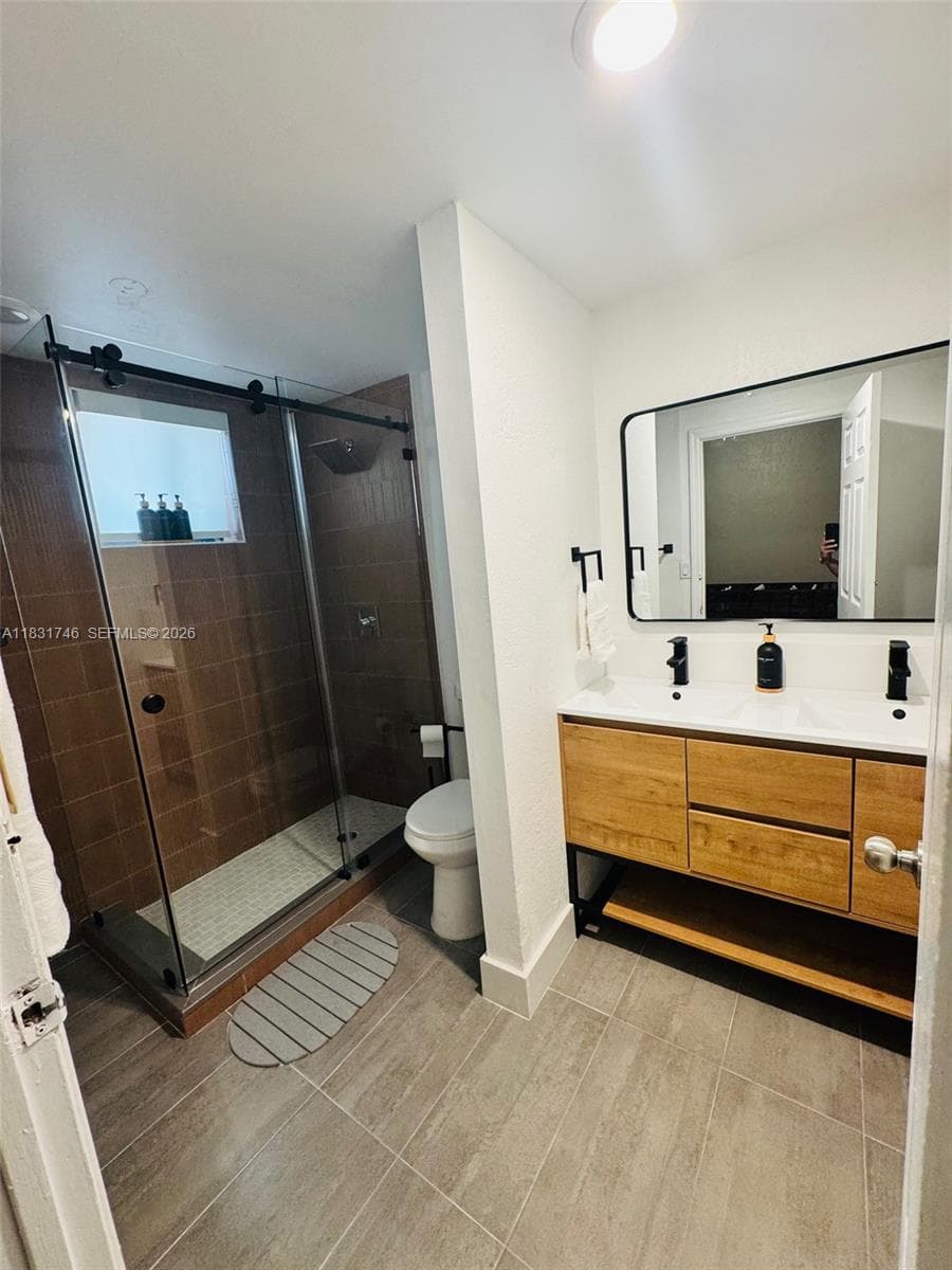 1236 SW 4th St, Miami FL 33135 — 42