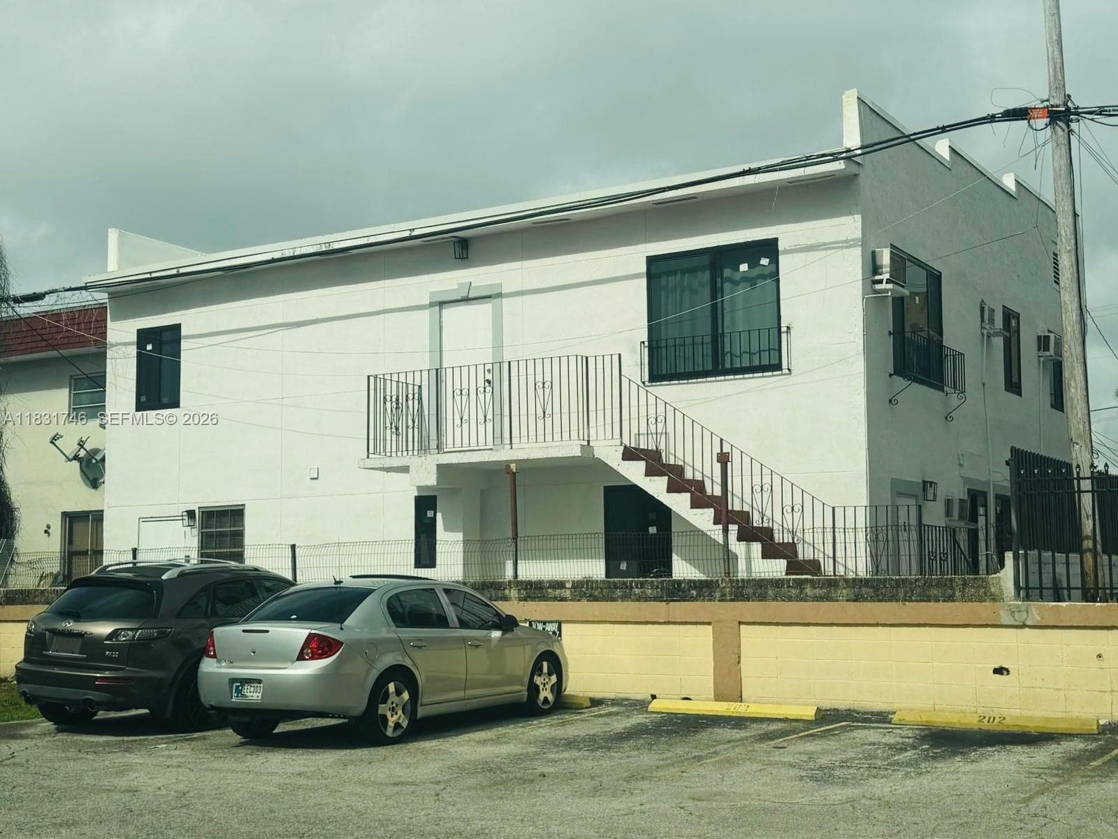 1236 SW 4th St, Miami FL 33135 — 19