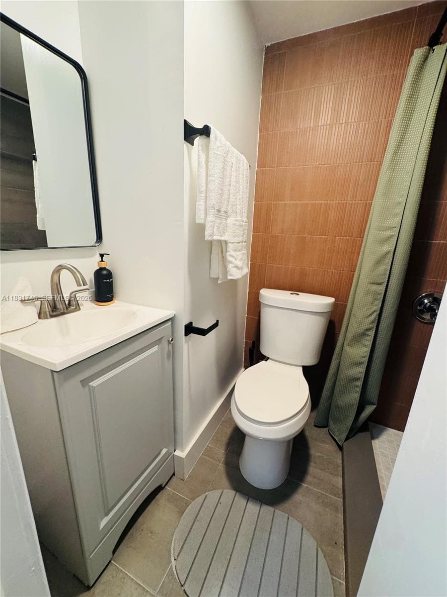 1236 SW 4th St, Miami FL 33135 — 39
