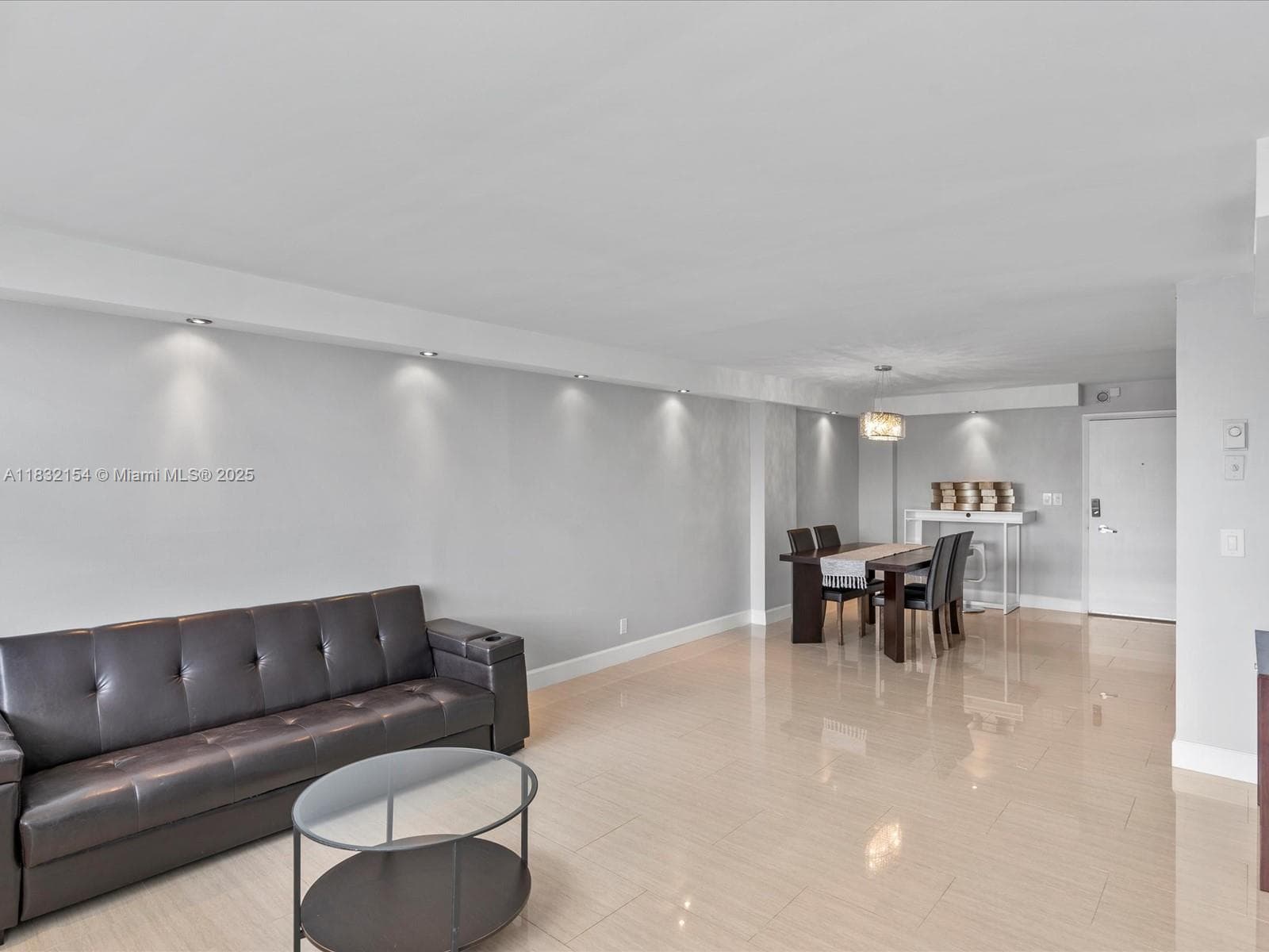 6770 Indian Creek Dr # R, Miami Beach FL 33141 — 6