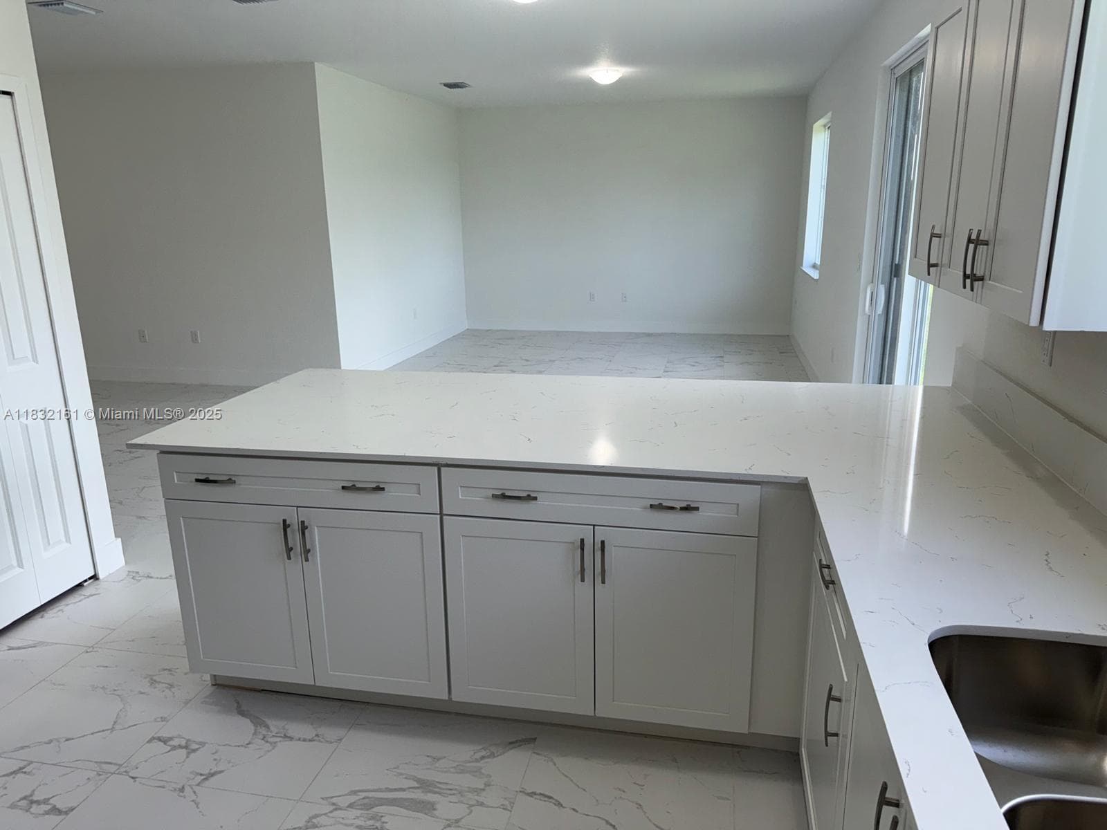1828 NE 1st St, Homestead FL 33033 — 7