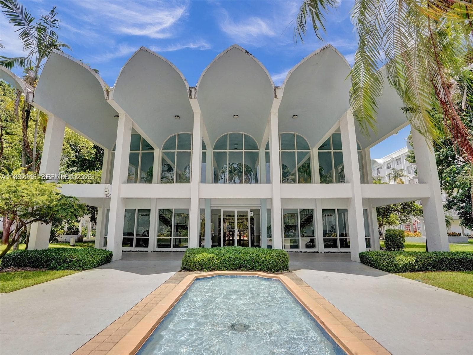 496 NW 165th St Rd # 310, Miami FL 33169 — 15