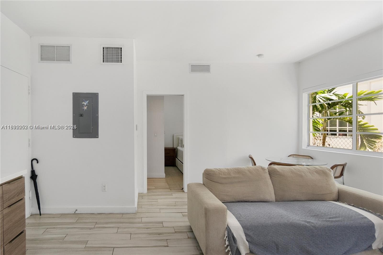 1560 Meridian Ave # 108, Miami Beach FL 33139 — 2