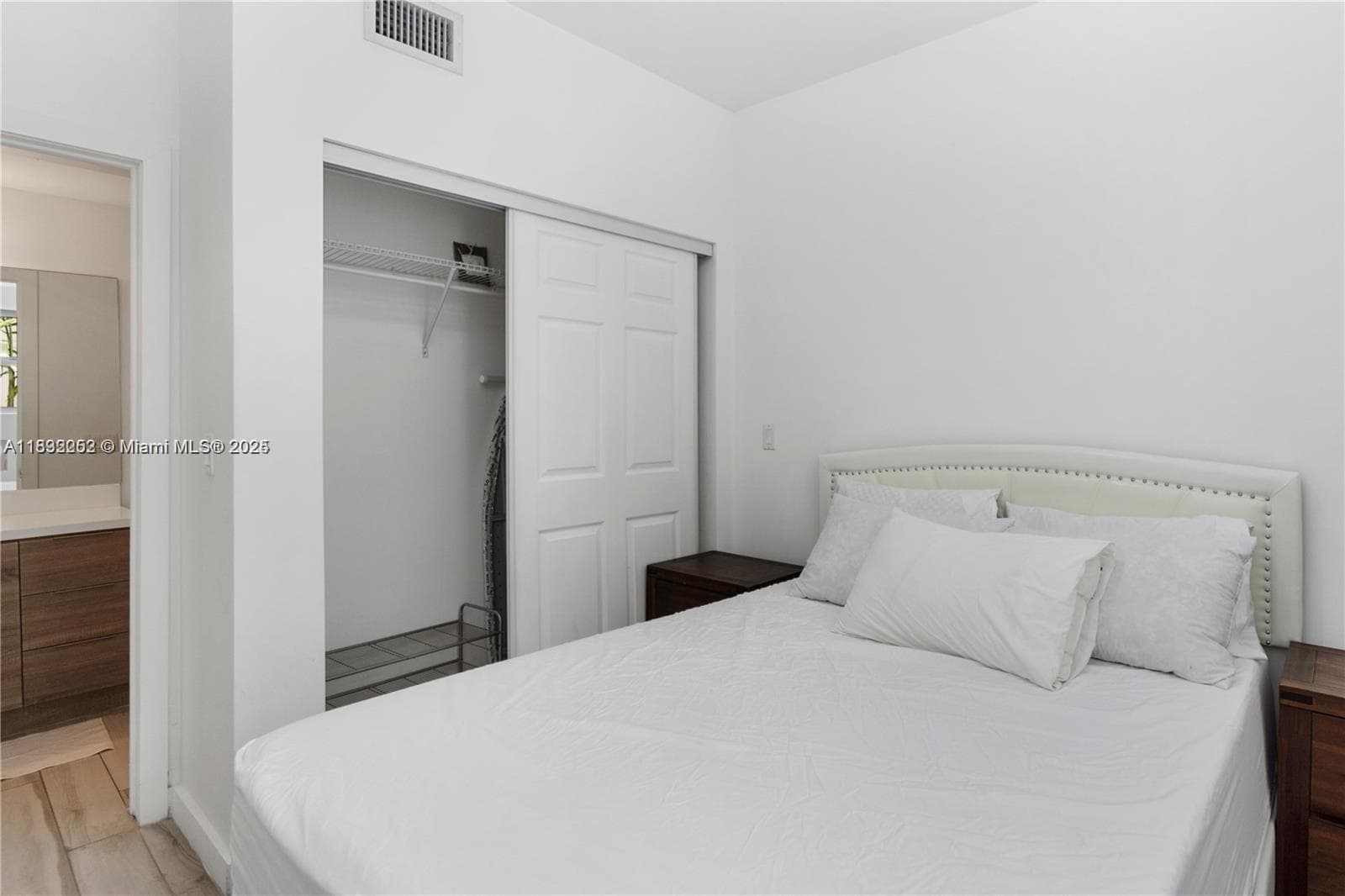1560 Meridian Ave # 108, Miami Beach FL 33139 — 6
