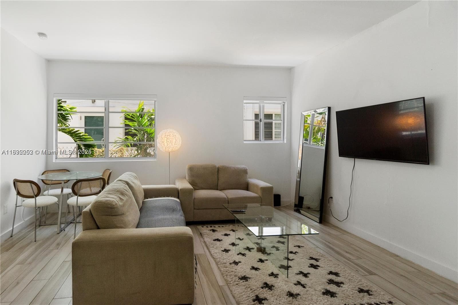 1560 Meridian Ave # 108, Miami Beach FL 33139 — 1