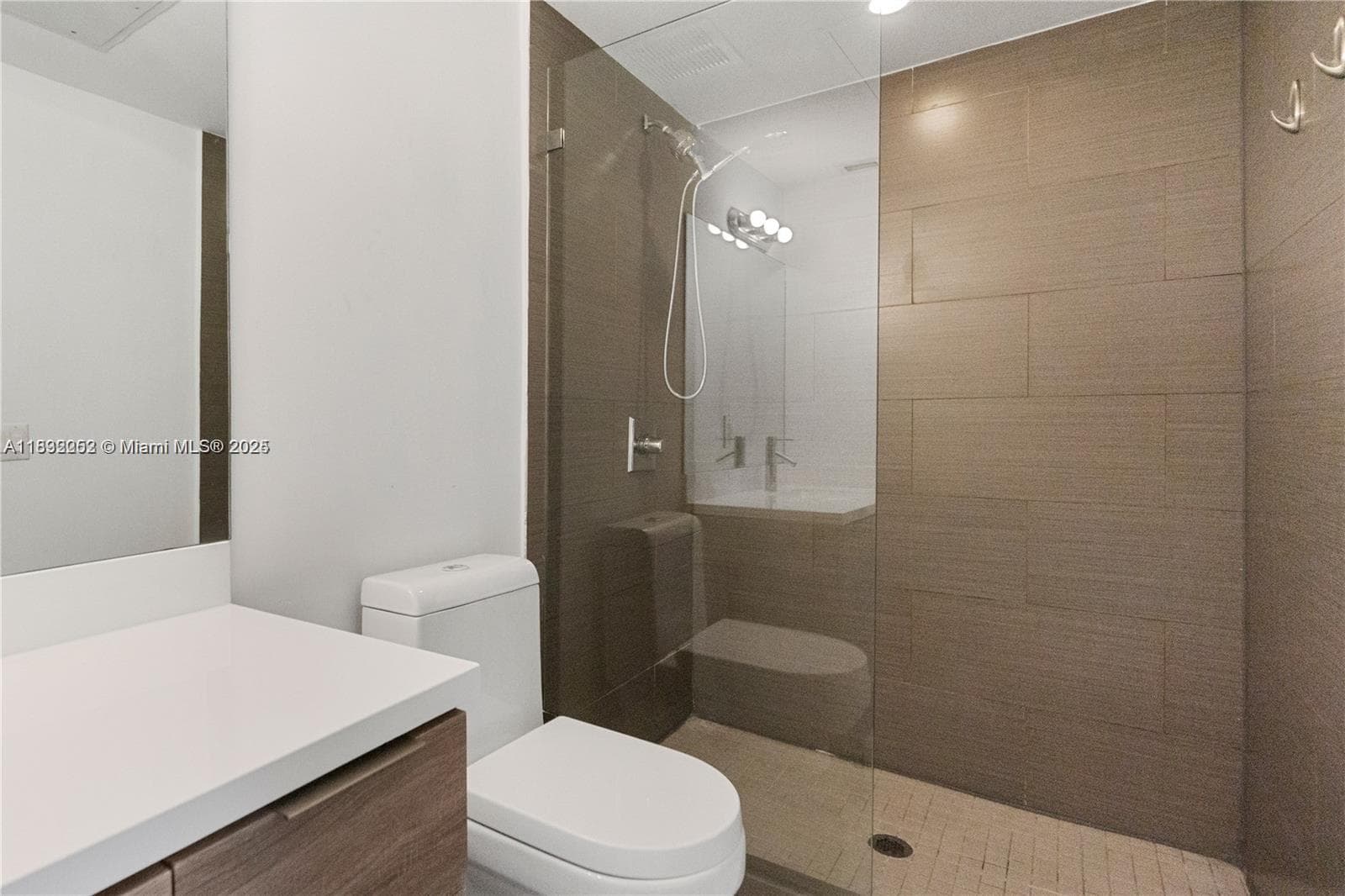 1560 Meridian Ave # 108, Miami Beach FL 33139 — 8