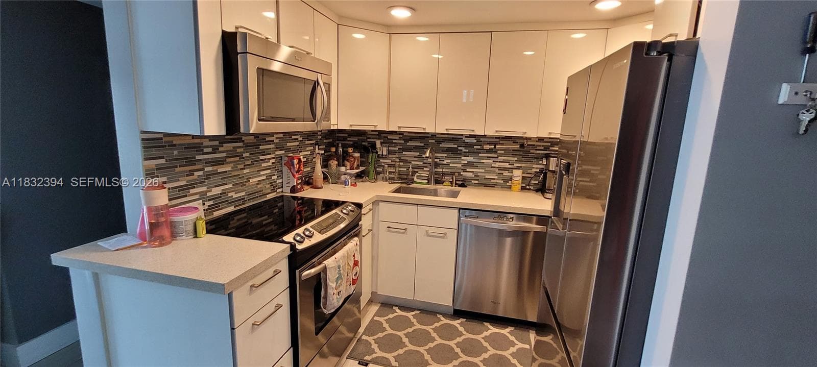 3522 NE 171st St # 104, North Miami Beach FL 33160 — 30