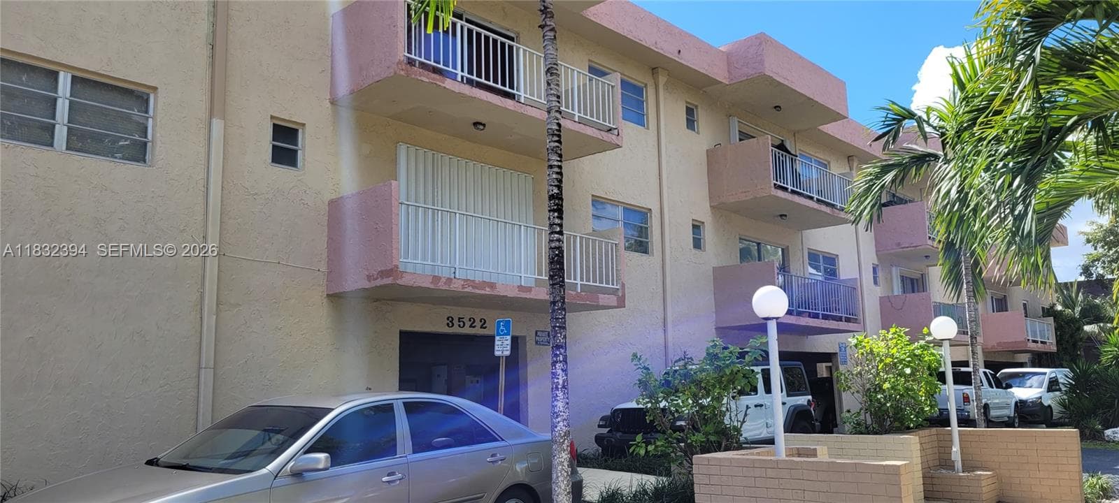 3522 NE 171st St # 104, North Miami Beach FL 33160 — 4