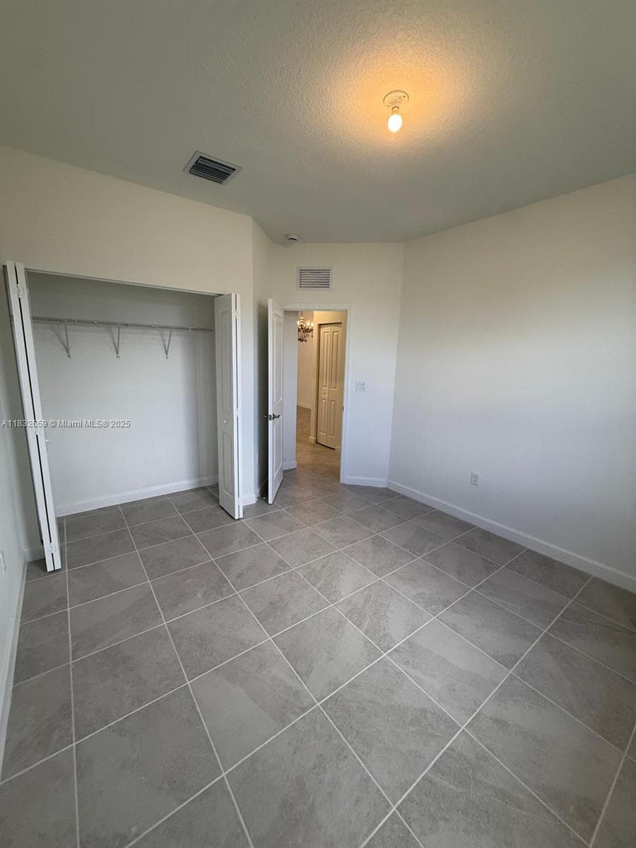 2942 SE 23rd Ave # 0, Homestead FL 33035 — 17