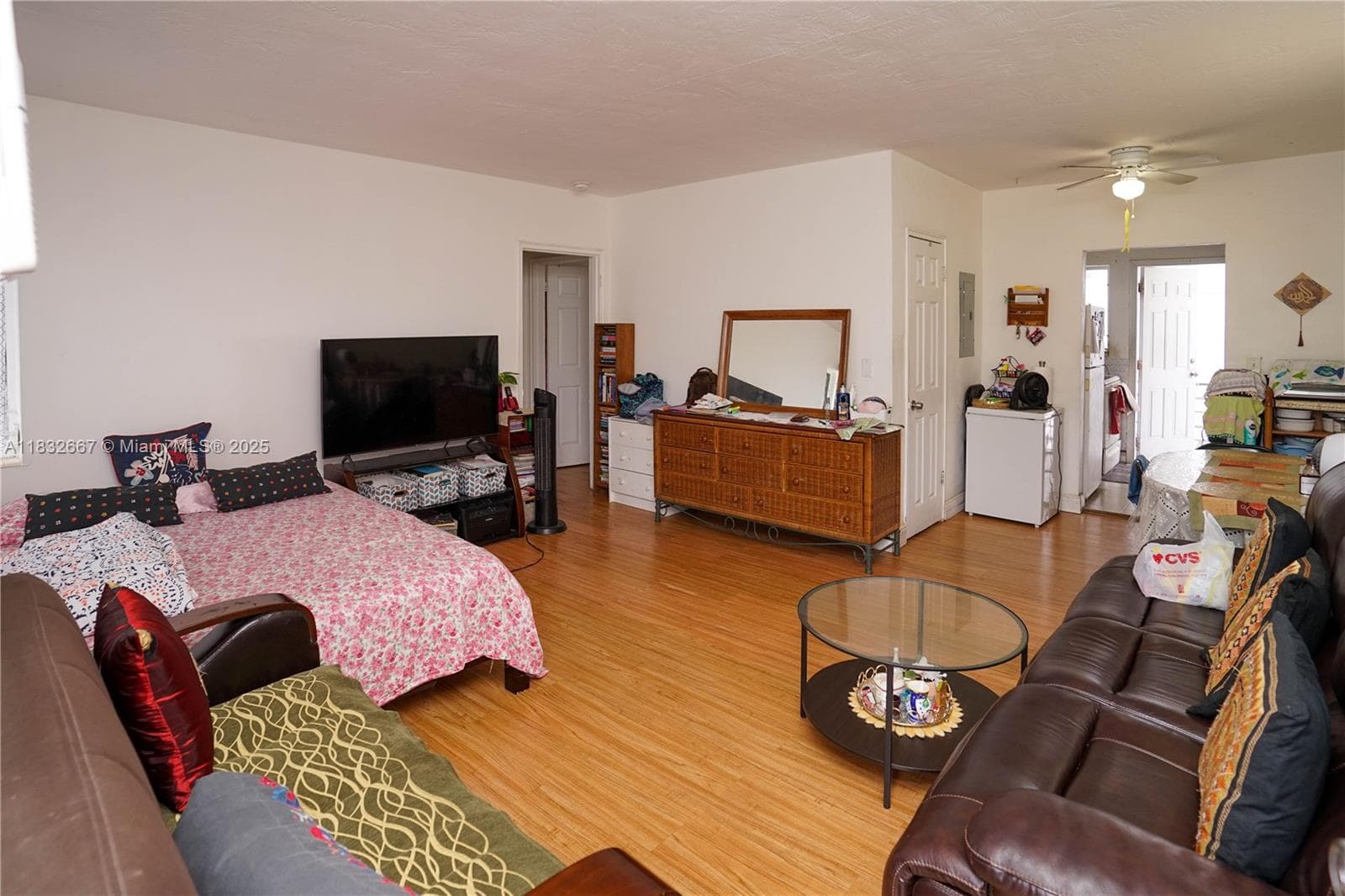 8321 Crespi Blvd, Miami Beach FL 33141 — 34