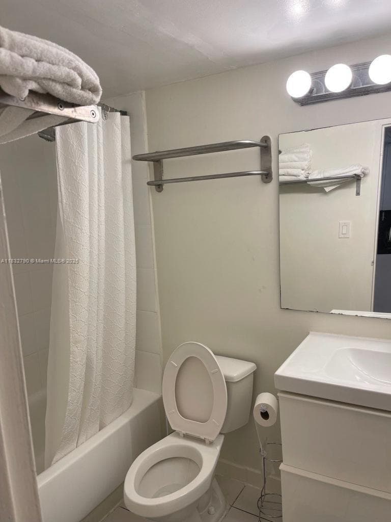 19201 Collins Ave # 717, Sunny Isles Beach FL 33160 — 2