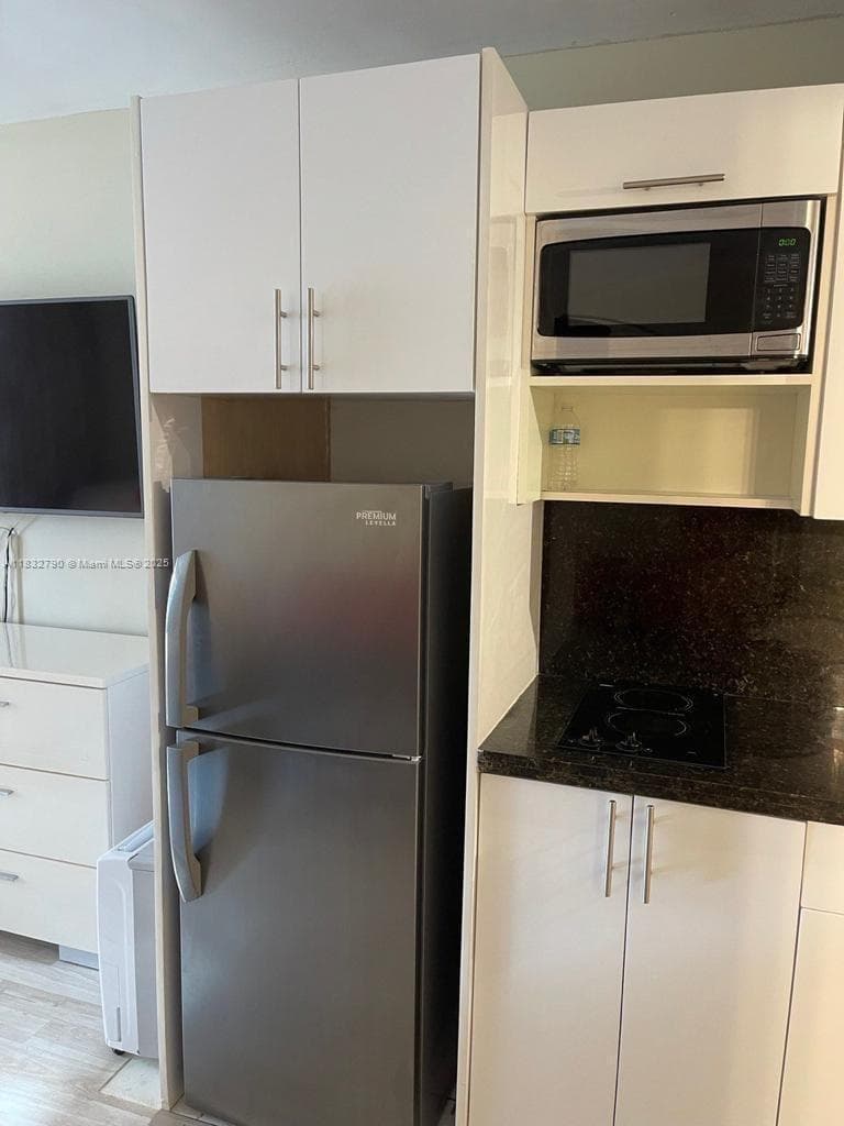19201 Collins Ave # 717, Sunny Isles Beach FL 33160 — 4
