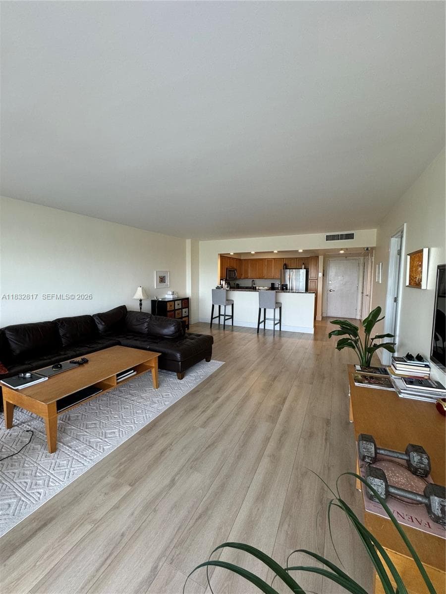 5700 Collins Ave # 6J, Miami Beach FL 33140 — 13