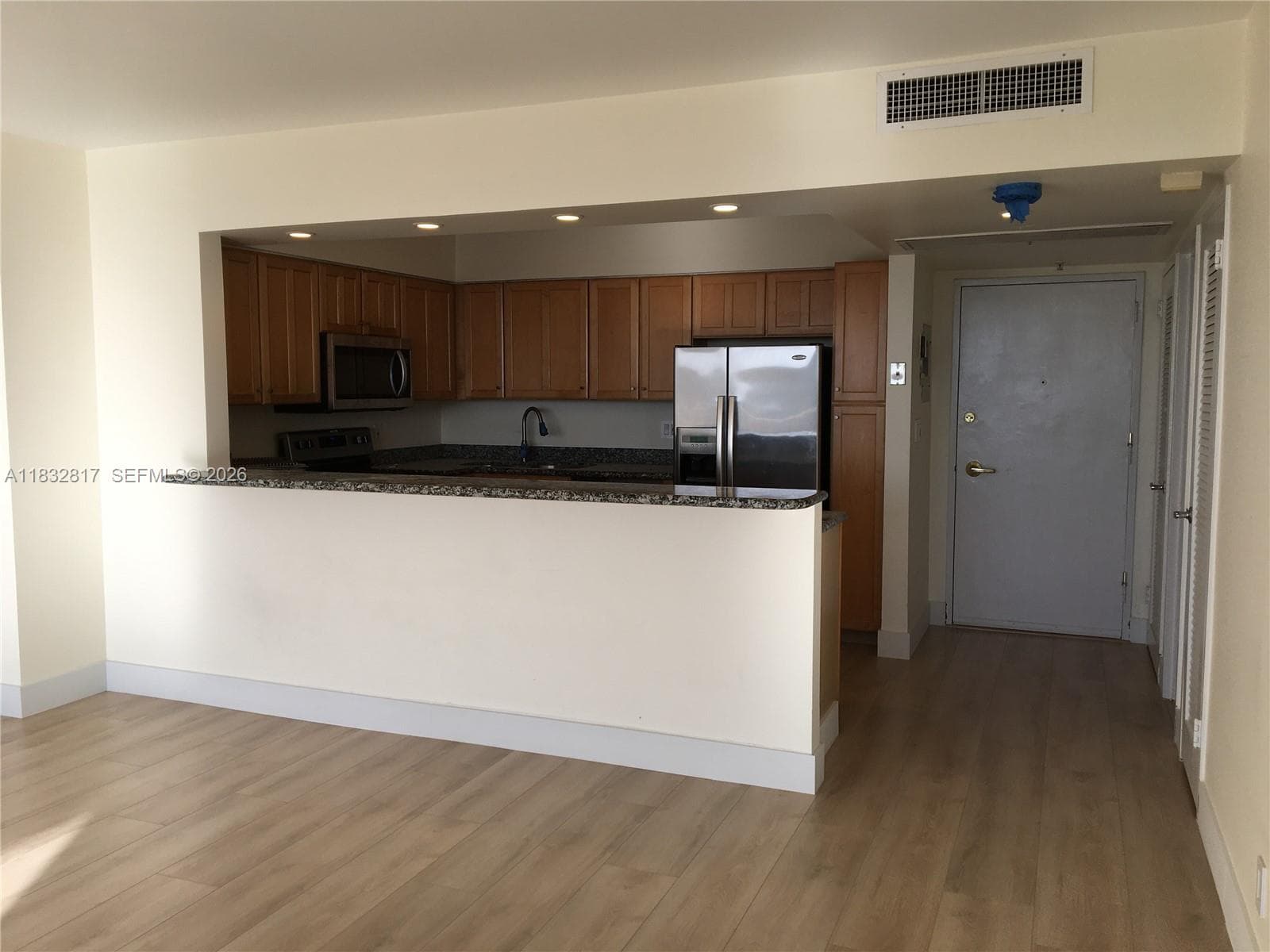 5700 Collins Ave # 6J, Miami Beach FL 33140 — 16