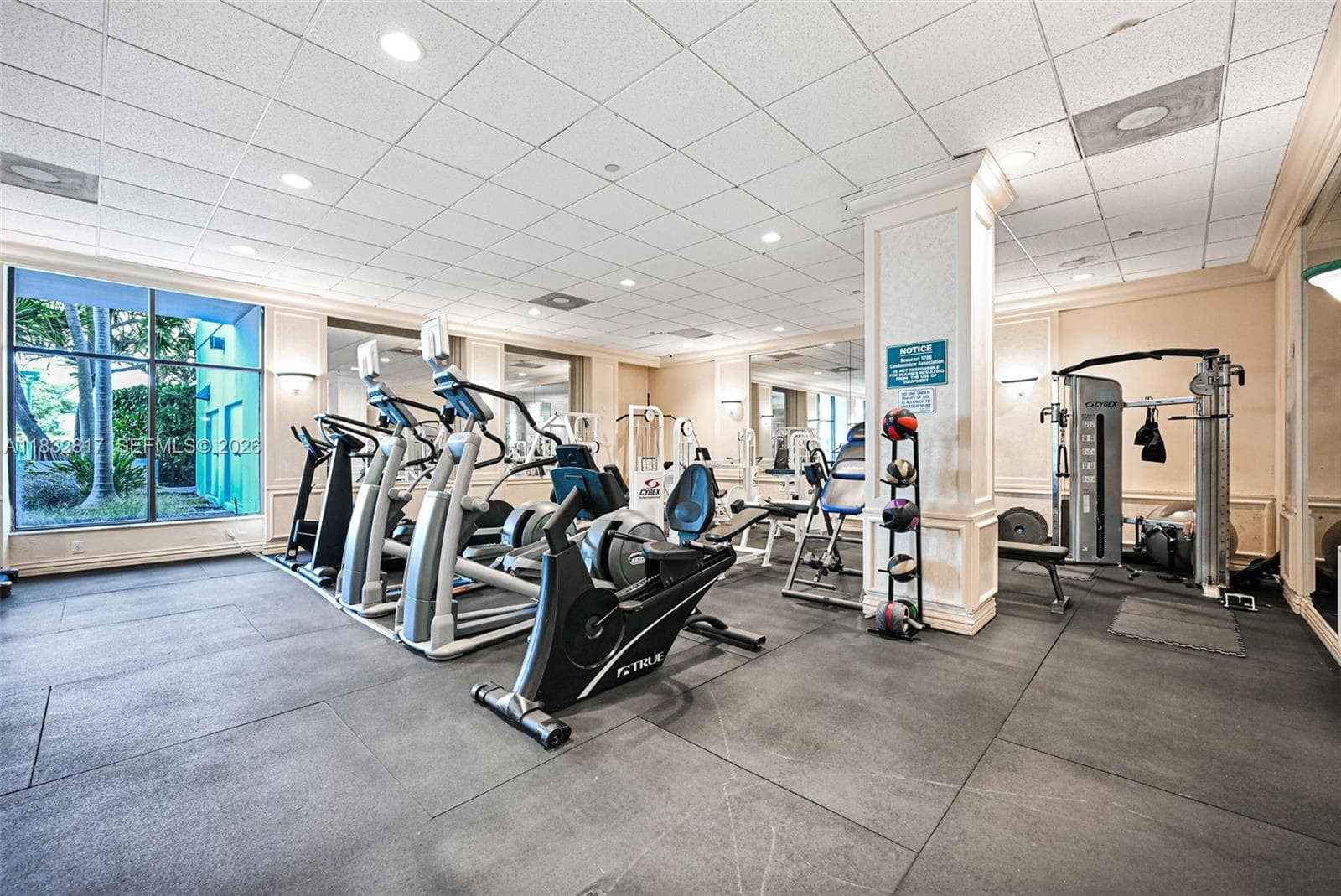 5700 Collins Ave # 6J, Miami Beach FL 33140 — 37