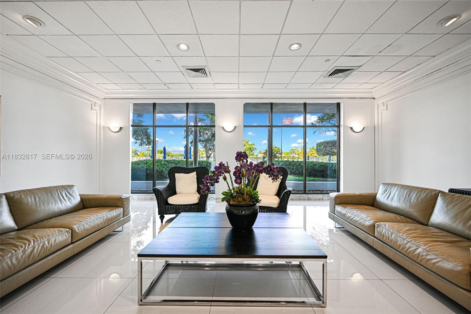 5700 Collins Ave # 6J, Miami Beach FL 33140 — 35