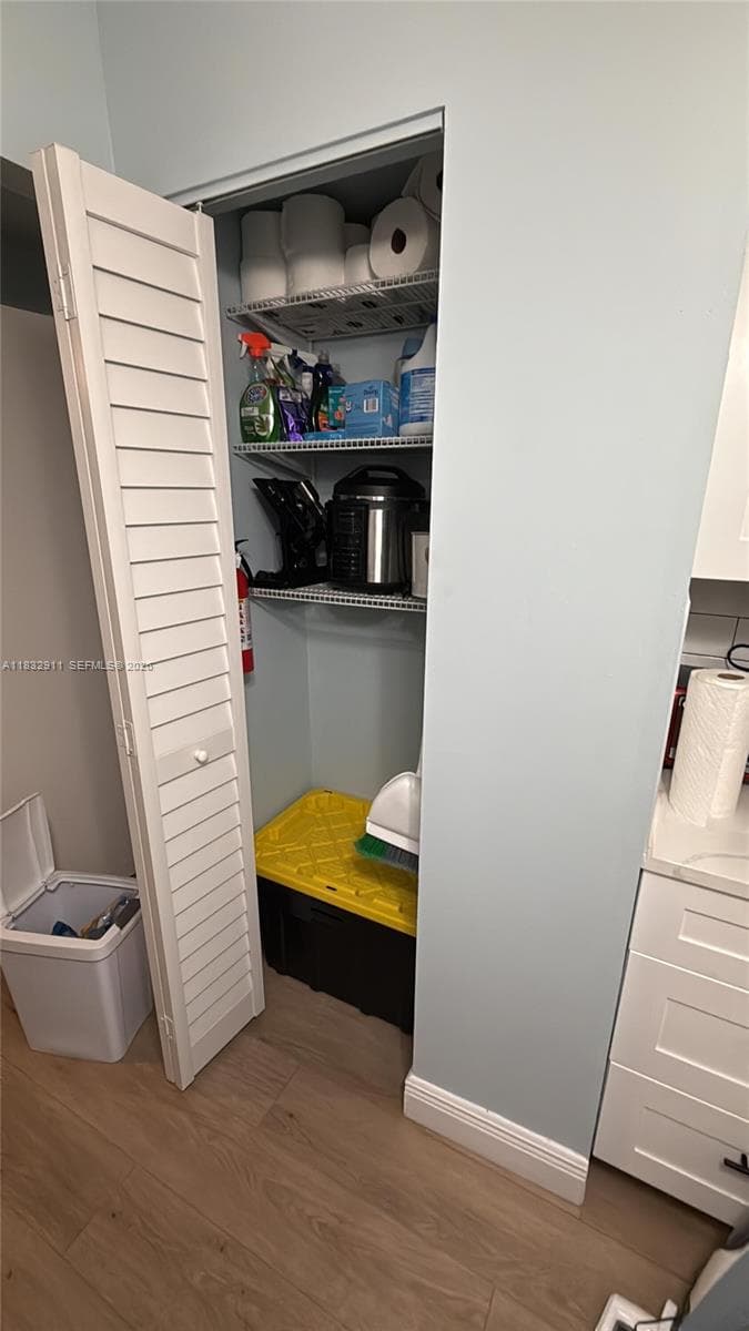 3716 NE 168th St # 303, North Miami Beach FL 33160 — 13