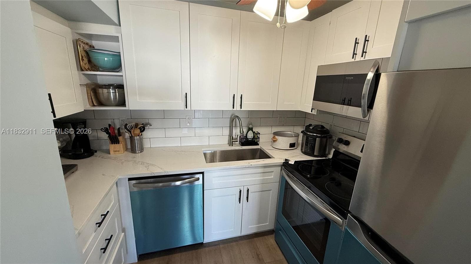 3716 NE 168th St # 303, North Miami Beach FL 33160 — 14