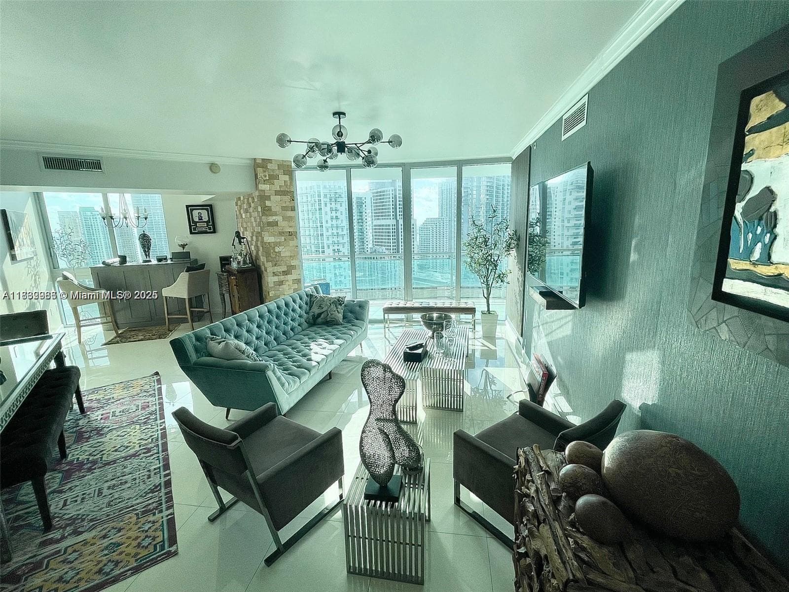 350 S Miami Ave # 3602, Miami FL 33130 — 18