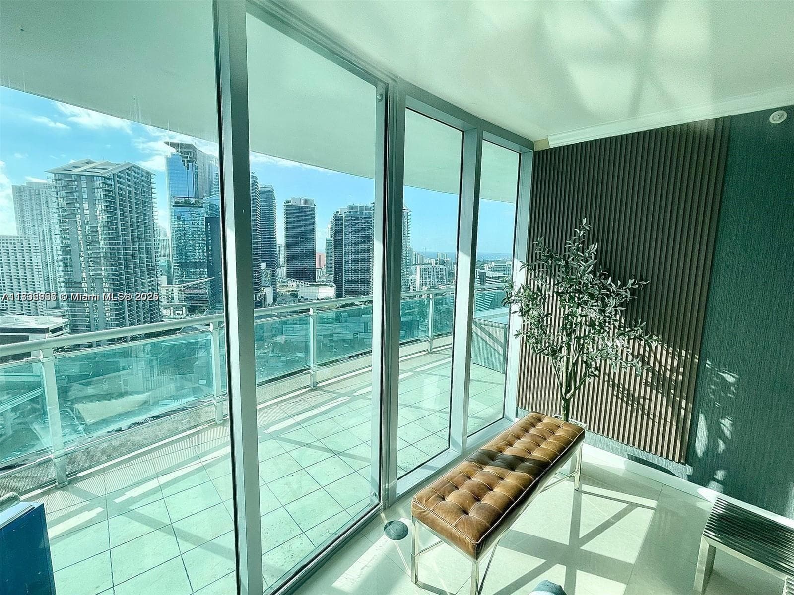 350 S Miami Ave # 3602, Miami FL 33130 — 15