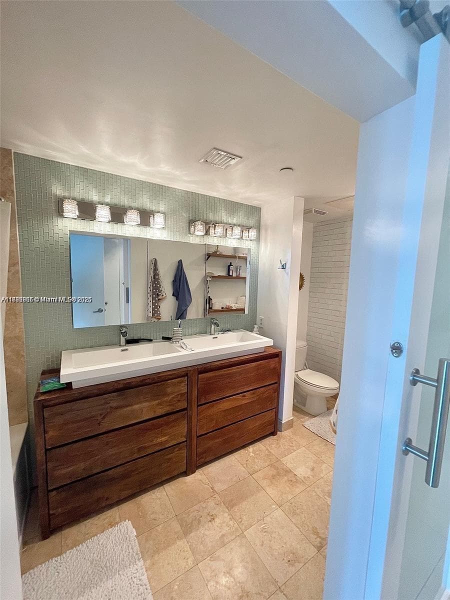 350 S Miami Ave # 3602, Miami FL 33130 — 4