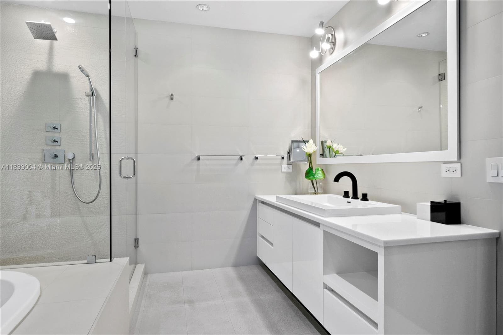1425 Brickell Ave # 42E, Miami FL 33131 — 27