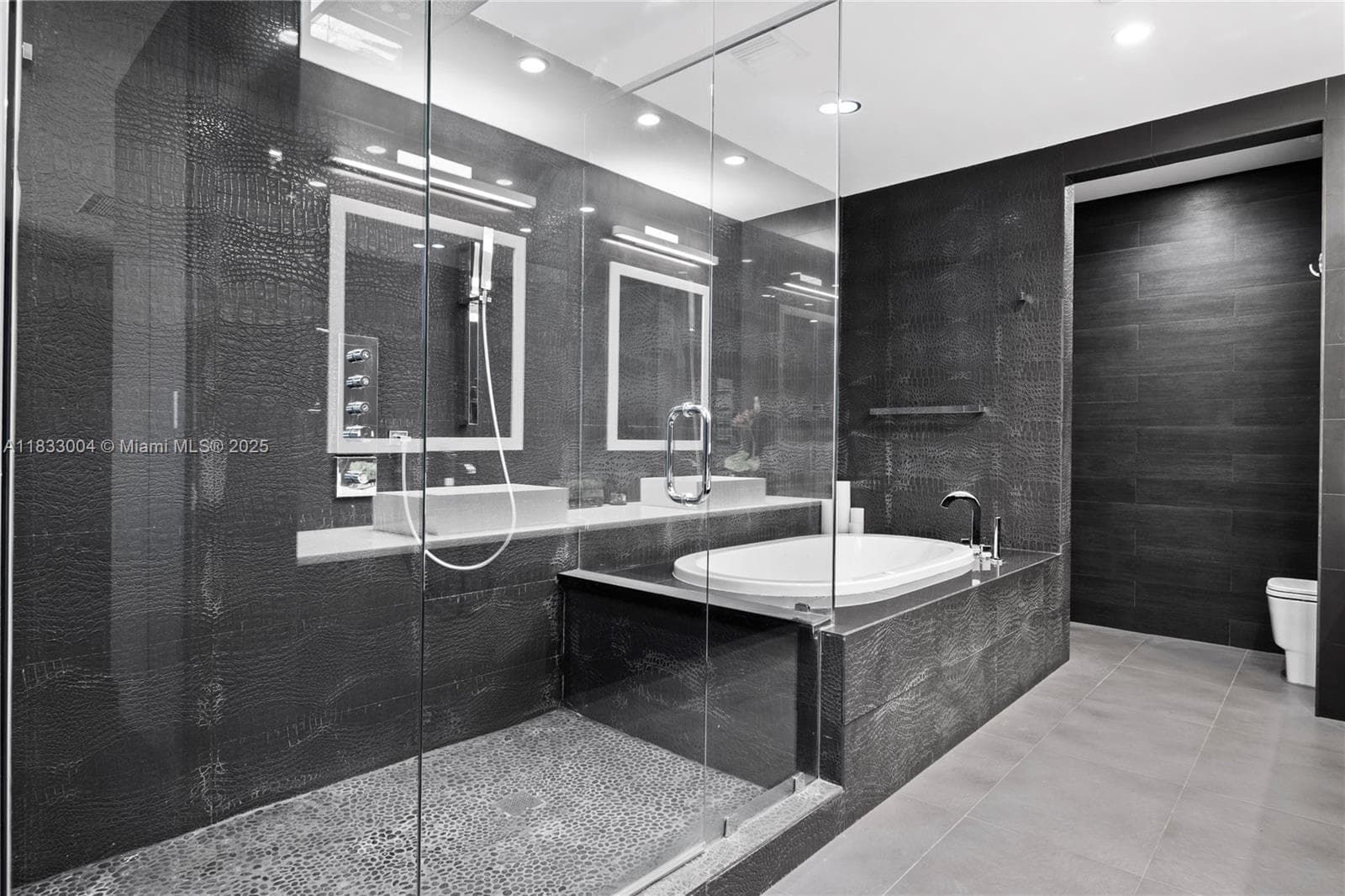1425 Brickell Ave # 42E, Miami FL 33131 — 20