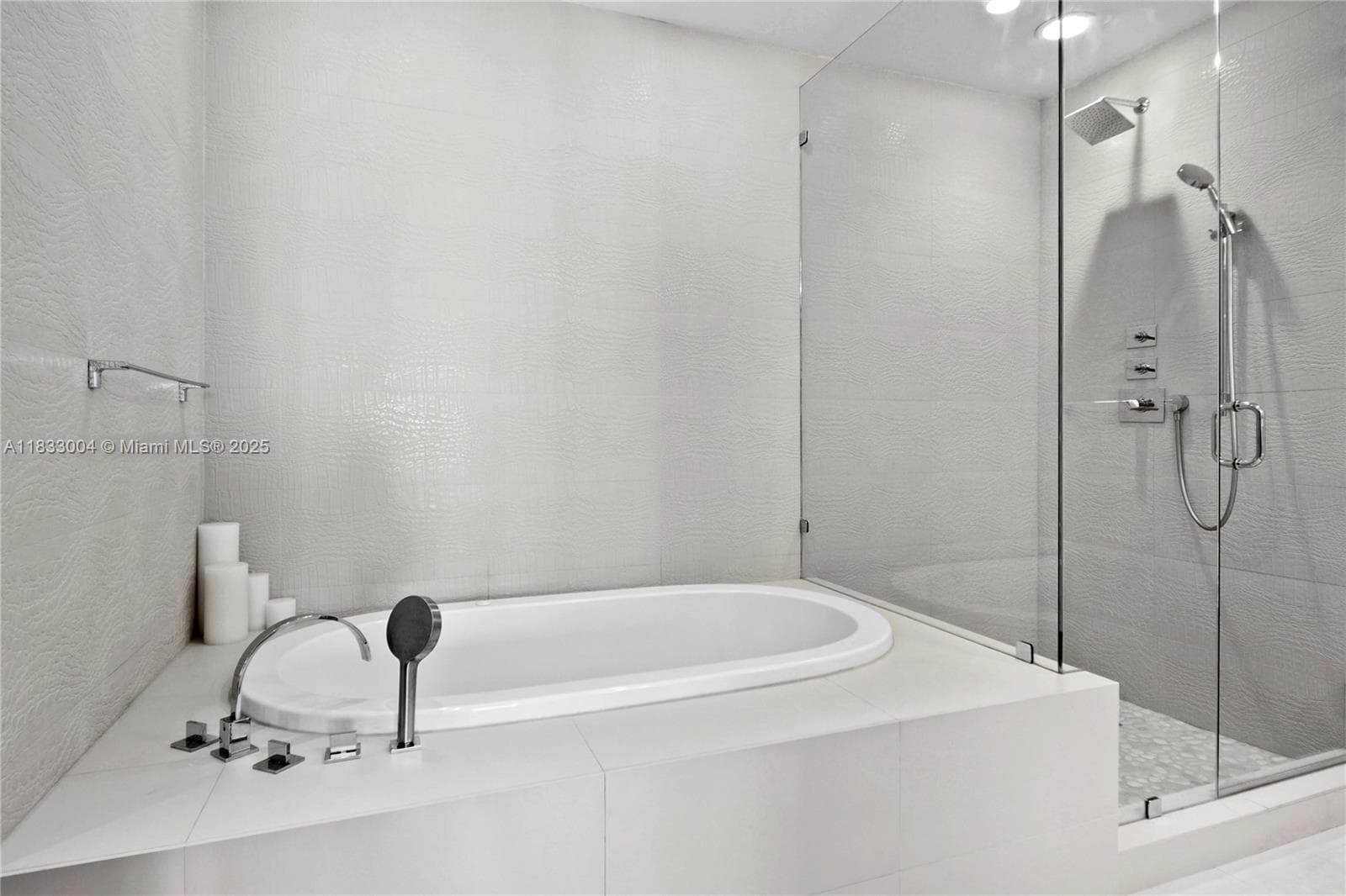 1425 Brickell Ave # 42E, Miami FL 33131 — 29
