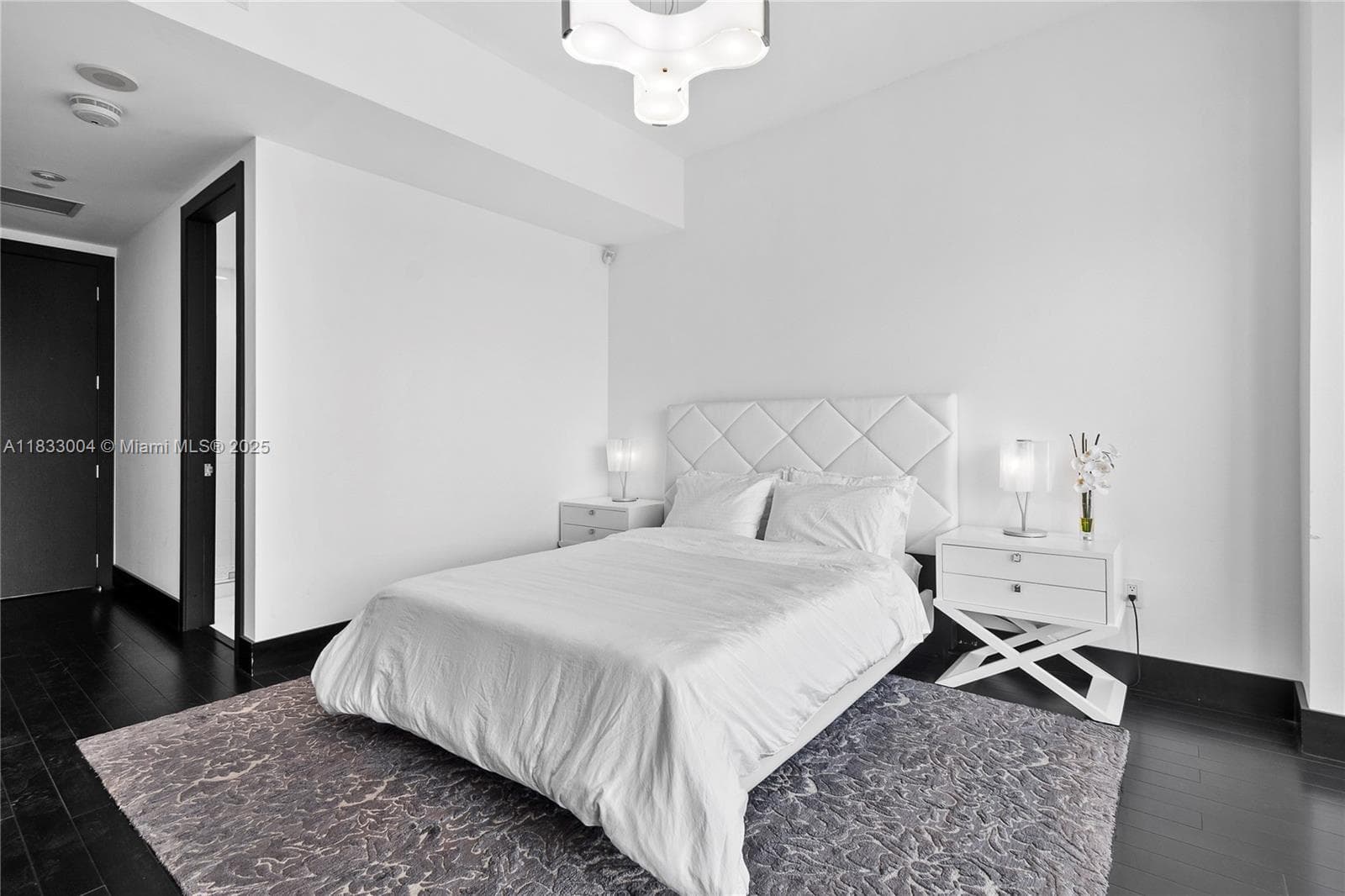 1425 Brickell Ave # 42E, Miami FL 33131 — 25