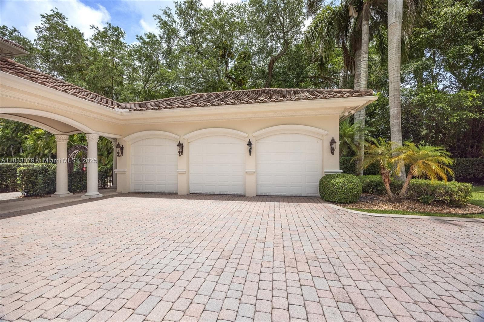 7245 SW 104th St, Pinecrest FL 33156 — 5