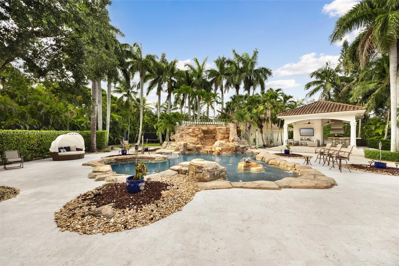 7245 SW 104th St, Pinecrest FL 33156 — 41