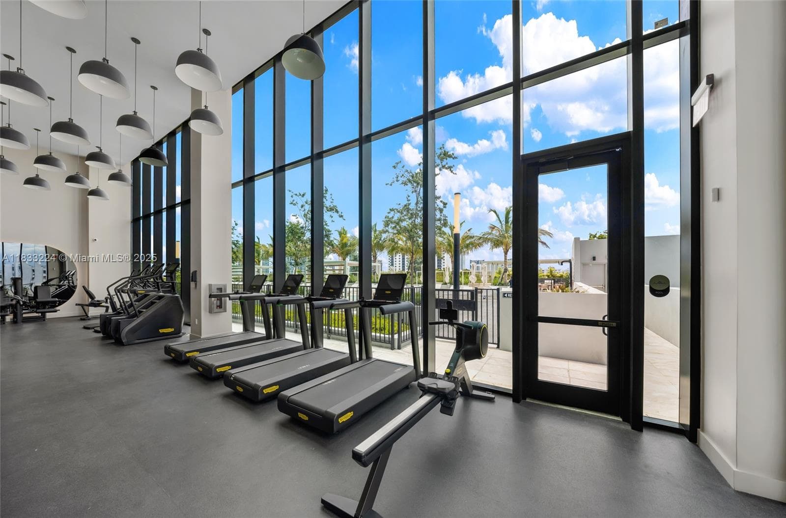 580 72 # 910, Miami Beach FL 331441 — 22